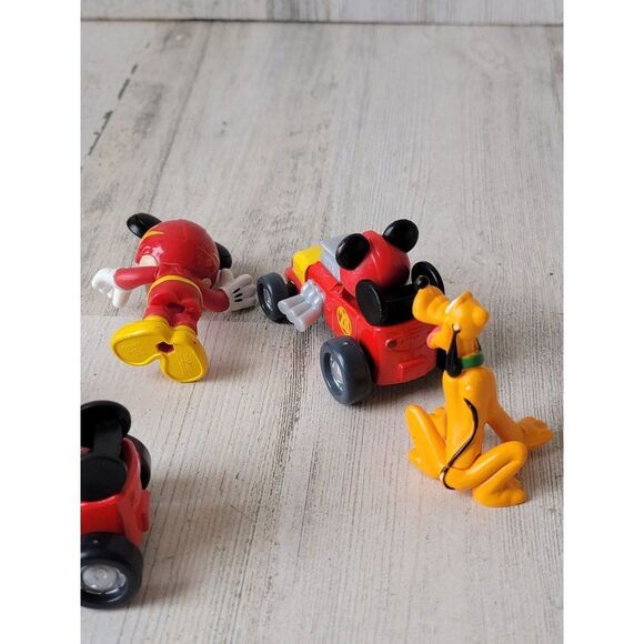Disney Mickey Mouse Pluto mechanic car race set toy figure - Picture 9 of 11